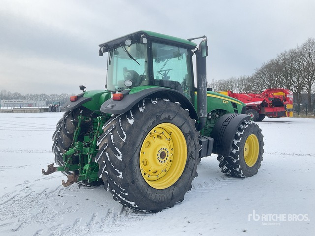 2008 John Deere 8330 4WD Tractor - Farm tractor: picture 3 2008 John Deere 8330 4WD Tractor - Farm tractor: picture 3