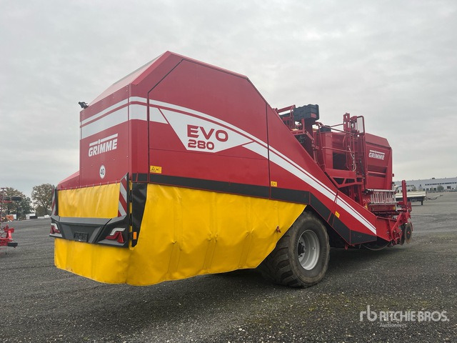 2021 Grimme EVO 280 ClodSep Pull Type 2 Row Potato Harvester - Potato harvester: picture 3 2021 Grimme EVO 280 ClodSep Pull Type 2 Row Potato Harvester - Potato harvester: picture 3