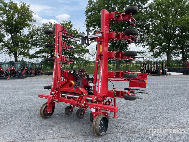 2021 Horsch Transformer 6VF 6 m 3-Point Unkrautstriegel - Soil tillage equipment: picture 1 2021 Horsch Transformer 6VF 6 m 3-Point Unkrautstriegel - Soil tillage equipment: picture 1