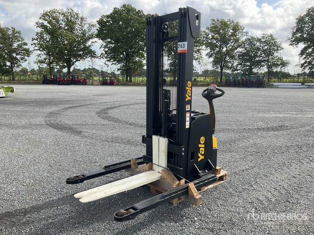 2023 Yale MS16 Walk Behind (Unused) Electric Stacker - Stacker: picture 1 2023 Yale MS16 Walk Behind (Unused) Electric Stacker - Stacker: picture 1