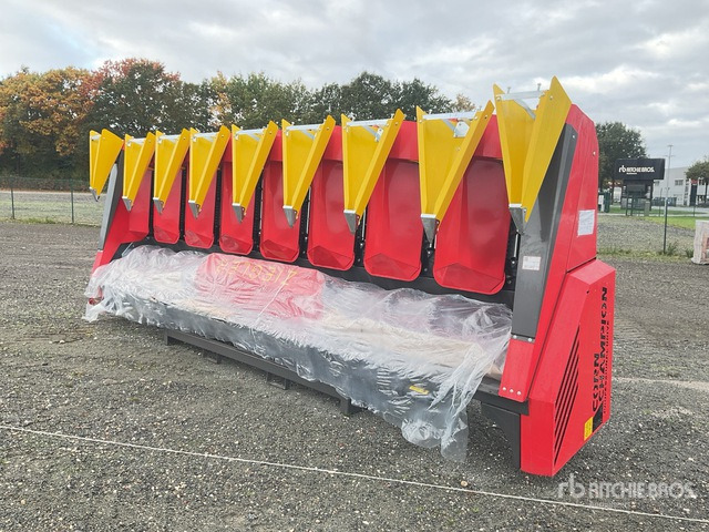 2026 Ziegler Corn Champion 8S 8 Row (Unused) Combine Header - Combine header: picture 1 2026 Ziegler Corn Champion 8S 8 Row (Unused) Combine Header - Combine header: picture 1