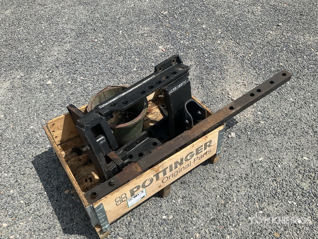 Case IH Hitch - Flail mower/ Mulcher: picture 1 Case IH Hitch - Flail mower/ Mulcher: picture 1
