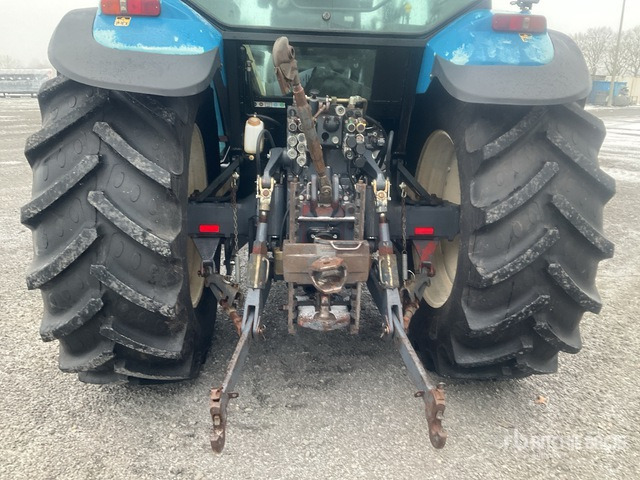 Farm tractor New Holland 8360DT 4WD Tractor: picture 6