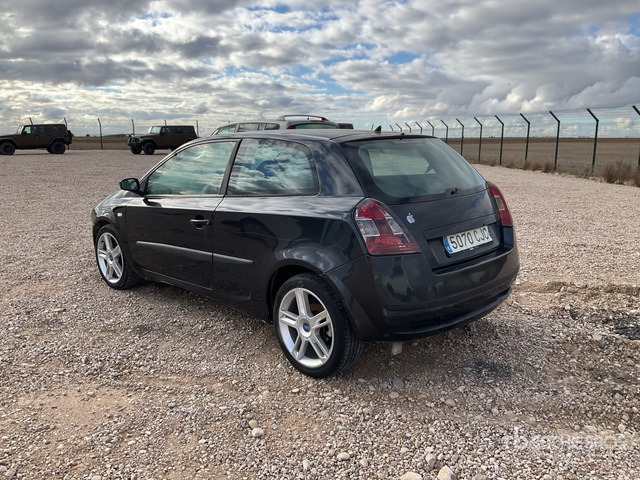 2003 Fiat Stilo Automobile - Car: picture 2 2003 Fiat Stilo Automobile - Car: picture 2