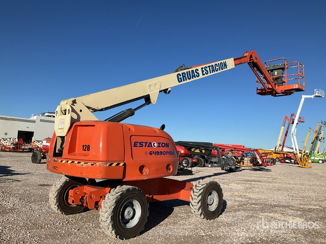 2005 JLG 460SJ 4WD Diesel Telescopic Boom Lift - Telescopic boom: picture 2 2005 JLG 460SJ 4WD Diesel Telescopic Boom Lift - Telescopic boom: picture 2