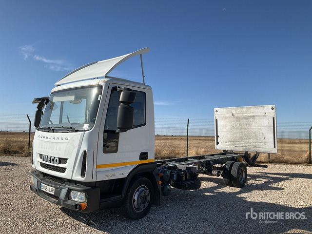 2012 Iveco Eurocargo 180 4x2 Cab and Chassis - Cab chassis truck: picture 1 2012 Iveco Eurocargo 180 4x2 Cab and Chassis - Cab chassis truck: picture 1