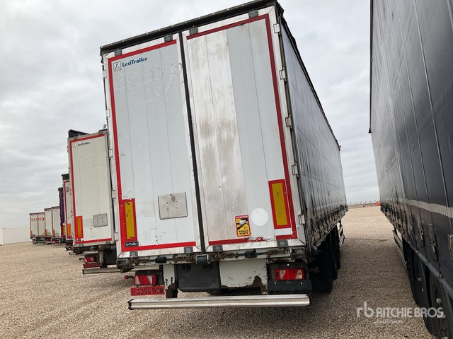 2012 Lecitrailer 3E20 Tri/A XL 3M Multilock Curtain Side Trailer - Curtainsider trailer: picture 3 2012 Lecitrailer 3E20 Tri/A XL 3M Multilock Curtain Side Trailer - Curtainsider trailer: picture 3