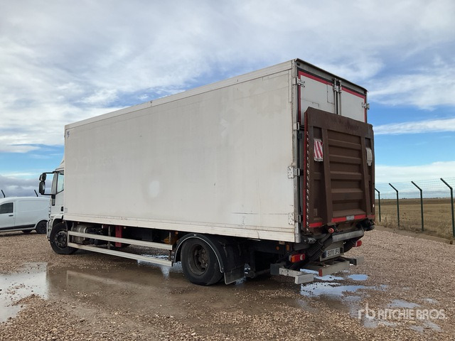 2015 Iveco Eurocargo 180E28 4x2 Refrigerated Truck - Refrigerator truck: picture 2 2015 Iveco Eurocargo 180E28 4x2 Refrigerated Truck - Refrigerator truck: picture 2
