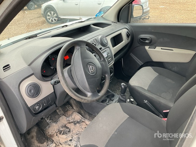 2016 DACIA Dokker Cargo Van - Commercial vehicle: picture 4 2016 DACIA Dokker Cargo Van - Commercial vehicle: picture 4