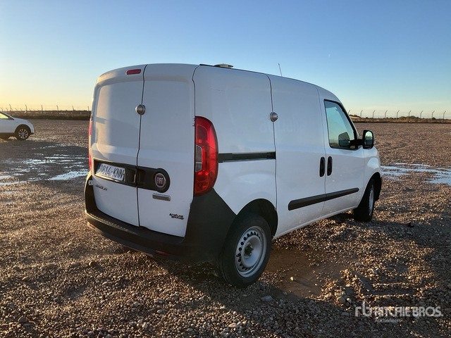 2018 Fiat Doblo Cargo Van - Commercial vehicle: picture 3 2018 Fiat Doblo Cargo Van - Commercial vehicle: picture 3