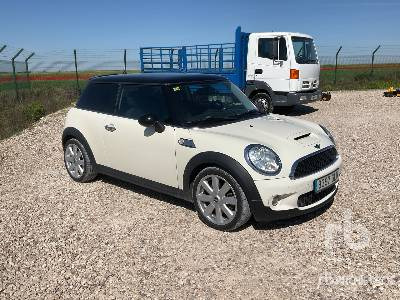 MINI COOPER S - Car: picture 4 MINI COOPER S - Car: picture 4