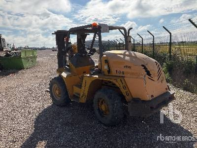UROMAC DTH2500D - Rough terrain forklift: picture 2 UROMAC DTH2500D - Rough terrain forklift: picture 2