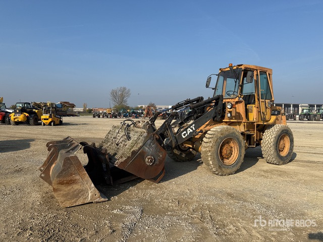 1989 Cat IT12 Wheel Loader - Wheel loader: picture 1 1989 Cat IT12 Wheel Loader - Wheel loader: picture 1