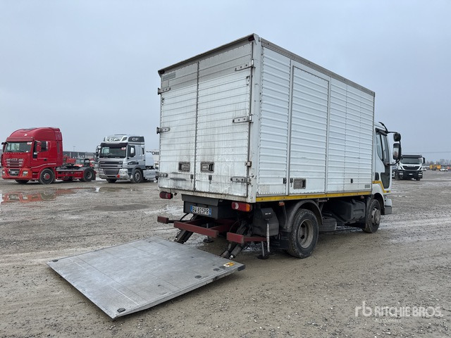 2001 Renault Midlum 180 dCi 4x2 Van Truck - Box truck: picture 3 2001 Renault Midlum 180 dCi 4x2 Van Truck - Box truck: picture 3