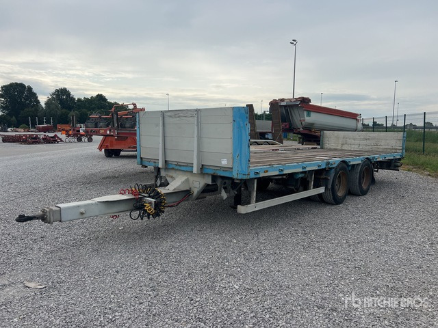 2002 Pezzaioli BC22G/20 T/A Trailer :Misc. Trailer - Dropside/ Flatbed trailer: picture 4 2002 Pezzaioli BC22G/20 T/A Trailer :Misc. Trailer - Dropside/ Flatbed trailer: picture 4