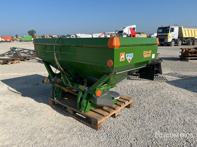 2004 Amazone ZA-M1500 Fertilizer Spreader - Fertilizer spreader: picture 2 2004 Amazone ZA-M1500 Fertilizer Spreader - Fertilizer spreader: picture 2