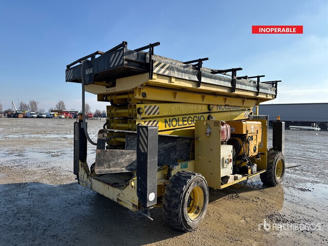 2005 Airo SF1700D (Inoperable) Scissor Lift - Scissor lift: picture 1 2005 Airo SF1700D (Inoperable) Scissor Lift - Scissor lift: picture 1
