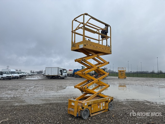 2006 Haulotte Optimum 8 Electric Scissor Lift - Scissor lift: picture 2 2006 Haulotte Optimum 8 Electric Scissor Lift - Scissor lift: picture 2
