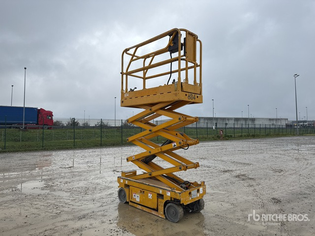 2006 Haulotte Optimum 8 Electric Scissor Lift - Scissor lift: picture 3 2006 Haulotte Optimum 8 Electric Scissor Lift - Scissor lift: picture 3