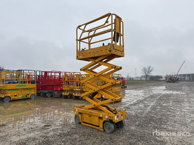 2008 Haulotte Optimum 8 Electric Scissor Lift - Scissor lift: picture 3 2008 Haulotte Optimum 8 Electric Scissor Lift - Scissor lift: picture 3