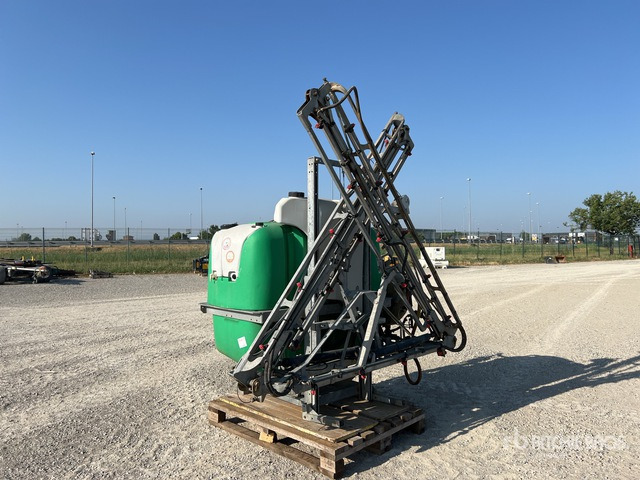 2008 Unigreen ECO 1000 HT 3-Point Hitch Sprayer - Tractor mounted sprayer: picture 3 2008 Unigreen ECO 1000 HT 3-Point Hitch Sprayer - Tractor mounted sprayer: picture 3