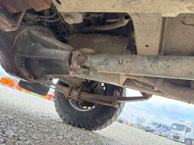 2010 Iveco Massif 4x4 SUV - SUV: picture 5 2010 Iveco Massif 4x4 SUV - SUV: picture 5