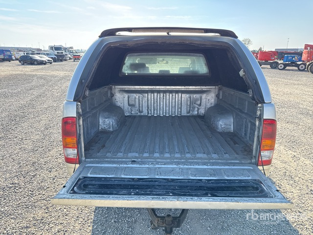 2010 Toyota Hylux 4x4 Crew Cab Pickup - Pickup truck: picture 5 2010 Toyota Hylux 4x4 Crew Cab Pickup - Pickup truck: picture 5