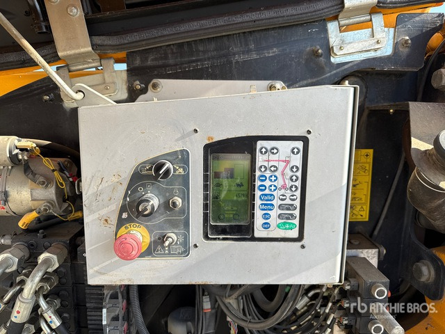 Articulated boom 2011 Manitou 160 ATJ Telescopic Boom Lift: picture 6 Articulated boom 2011 Manitou 160 ATJ Telescopic Boom Lift: picture 6