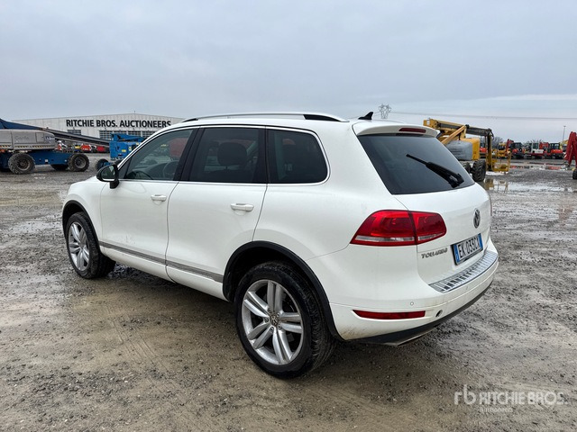 2011 Volkswagen Touareg SUV - SUV: picture 2 2011 Volkswagen Touareg SUV - SUV: picture 2