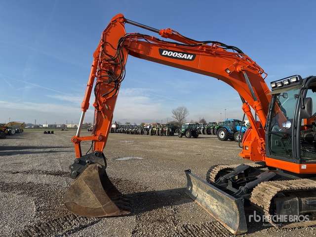 2013 Doosan DX140LCR-3 Tracked Excavator - Crawler excavator: picture 4 2013 Doosan DX140LCR-3 Tracked Excavator - Crawler excavator: picture 4
