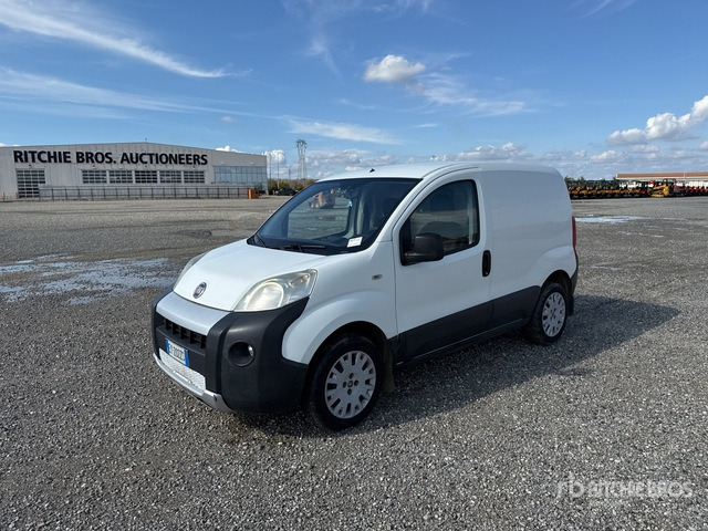 2015 Fiat Fiorino Autocarro furgonato - Small van: picture 1 2015 Fiat Fiorino Autocarro furgonato - Small van: picture 1
