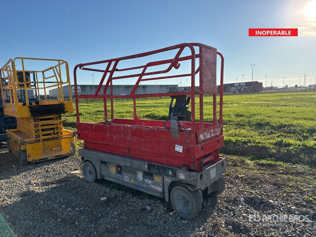 2016 Haulotte Compact 8 Electric (Inoperable) Scissor Lift - Scissor lift: picture 1 2016 Haulotte Compact 8 Electric (Inoperable) Scissor Lift - Scissor lift: picture 1
