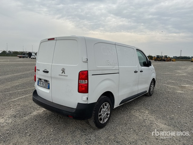 2018 Peugeot Expert Autocarro furgonato - Small van: picture 3 2018 Peugeot Expert Autocarro furgonato - Small van: picture 3