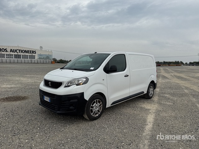 2018 Peugeot Expert Autocarro furgonato - Small van: picture 1 2018 Peugeot Expert Autocarro furgonato - Small van: picture 1