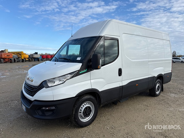 2022 Iveco Daily 35S14NV 3520L H2 BLUE P Van Truck - Box truck: picture 1 2022 Iveco Daily 35S14NV 3520L H2 BLUE P Van Truck - Box truck: picture 1