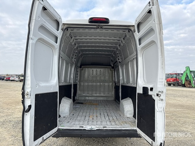 2022 Peugeot Boxer Van Truck - Box truck: picture 5 2022 Peugeot Boxer Van Truck - Box truck: picture 5