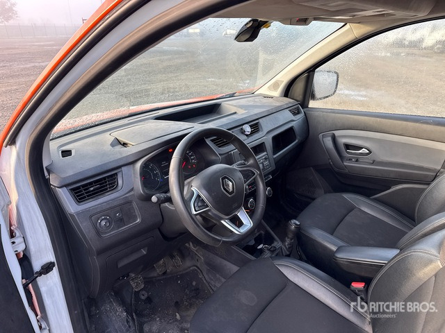 2022 Renault Van Truck - Box truck: picture 4 2022 Renault Van Truck - Box truck: picture 4