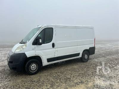 FIAT DUCATO - Box truck: picture 2 FIAT DUCATO - Box truck: picture 2