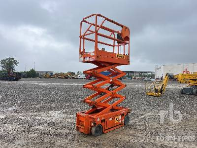 HAULOTTE OPTIMUM 8 Electric - Scissor lift: picture 2 HAULOTTE OPTIMUM 8 Electric - Scissor lift: picture 2
