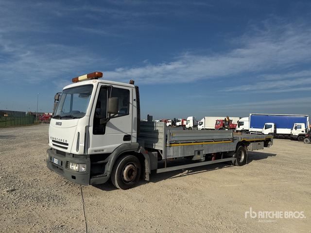 Iveco Eurocargo 120E18 Autocarro trasporto automobili - Tow truck: picture 1 Iveco Eurocargo 120E18 Autocarro trasporto automobili - Tow truck: picture 1