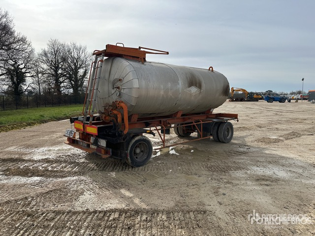 1988 Secmair Original 9500 gal Remorque Citerne A Bitume Asphalt Tank Trailer - Tank trailer: picture 3 1988 Secmair Original 9500 gal Remorque Citerne A Bitume Asphalt Tank Trailer - Tank trailer: picture 3