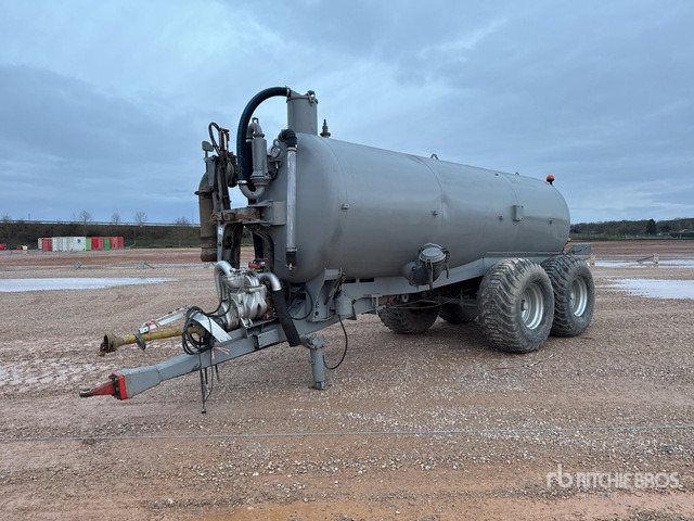 1998 Pichon TCI10 T/A Tonne A Lisier Liquid Manure Spreader - Slurry tanker: picture 1 1998 Pichon TCI10 T/A Tonne A Lisier Liquid Manure Spreader - Slurry tanker: picture 1