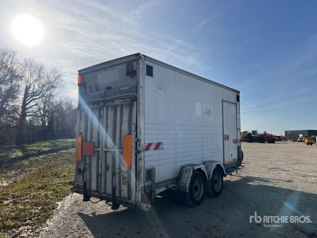 2006 Moiroud TR600076 T/A Remorque A 2 Essieux Equipment Trailer - Low loader trailer: picture 3 2006 Moiroud TR600076 T/A Remorque A 2 Essieux Equipment Trailer - Low loader trailer: picture 3