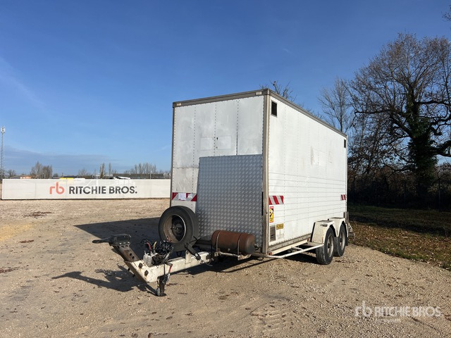 2006 Moiroud TR600076 T/A Remorque A 2 Essieux Equipment Trailer - Low loader trailer: picture 1 2006 Moiroud TR600076 T/A Remorque A 2 Essieux Equipment Trailer - Low loader trailer: picture 1