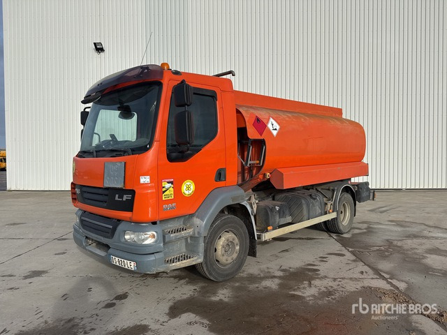 2007 DAF LF 55.280 4x2 Camion Ravitailleur 10 000 ... Fuel and Lube Truck - Tank truck: picture 1 2007 DAF LF 55.280 4x2 Camion Ravitailleur 10 000 ... Fuel and Lube Truck - Tank truck: picture 1