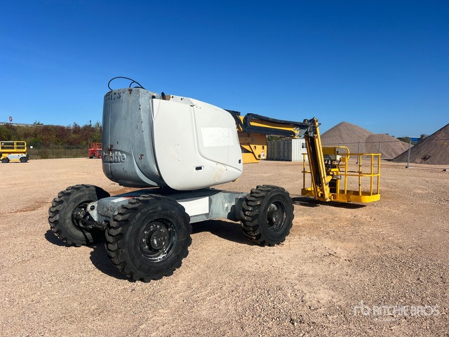2011 Haulotte HA16SPX 4WD Nacelle Articulee Articulating Boom Lift - Articulated boom: picture 1 2011 Haulotte HA16SPX 4WD Nacelle Articulee Articulating Boom Lift - Articulated boom: picture 1