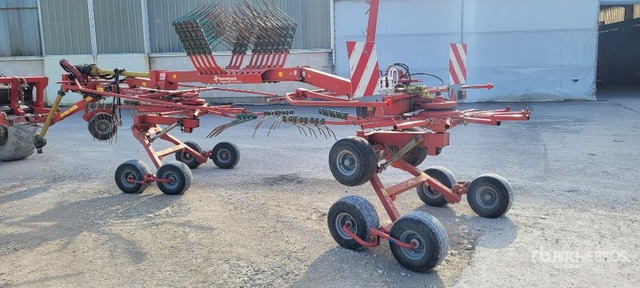 2011 Kverneland 9071 S Vario 7.10 m 2 Rotor Andaineur Hay Rake - Flail mower/ Mulcher: picture 1 2011 Kverneland 9071 S Vario 7.10 m 2 Rotor Andaineur Hay Rake - Flail mower/ Mulcher: picture 1