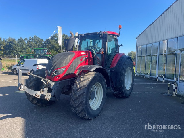2019 Valtra T214 DIRECT SMARTTOUCH Tracteur Agricole 4WD Tractor - Farm tractor: picture 1 2019 Valtra T214 DIRECT SMARTTOUCH Tracteur Agricole 4WD Tractor - Farm tractor: picture 1