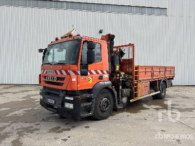 IVECO STRALIS 310 2008 Fassi F130A21 Articulated ... - Dropside/ Flatbed truck, Crane truck: picture 1 IVECO STRALIS 310 2008 Fassi F130A21 Articulated ... - Dropside/ Flatbed truck, Crane truck: picture 1