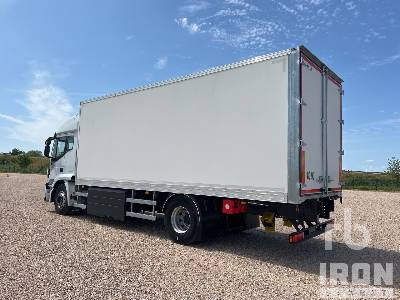 IVECO STRALIS 400NP 4x2 (Unused) - Box truck: picture 2 IVECO STRALIS 400NP 4x2 (Unused) - Box truck: picture 2